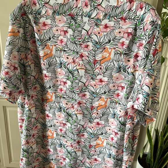 Cremieux
Blue Label Floral Print Pique Knit Oxford Short Sleeve Woven Shirt - Picture 3 of 3